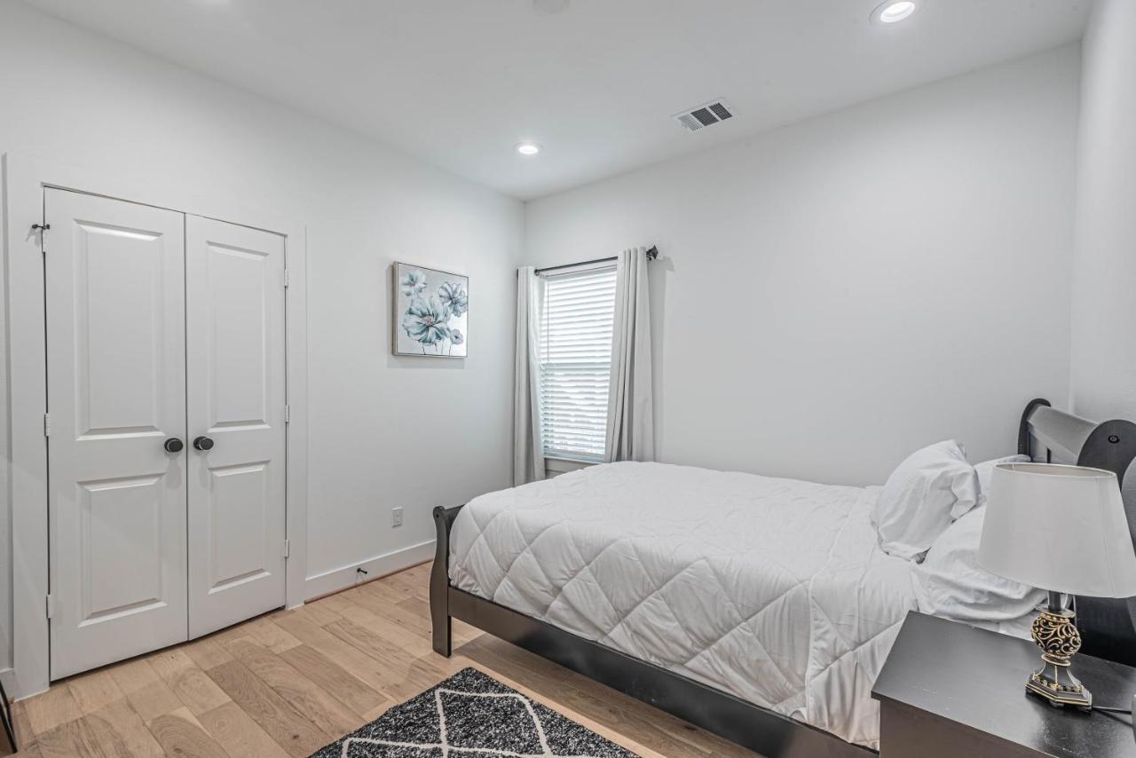 Vila Luxury 3Br, Ks Bed Mins Away 4Rm Dtown, Med Ctr Houston Exteriér fotografie